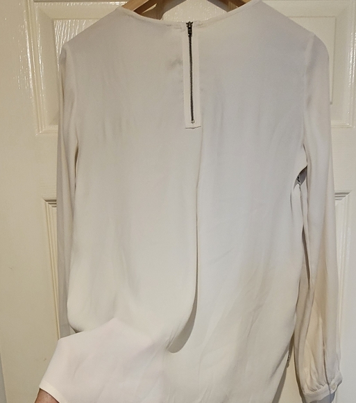 (Ann Talor) Loft blouse size XS - Picture 3 of 5